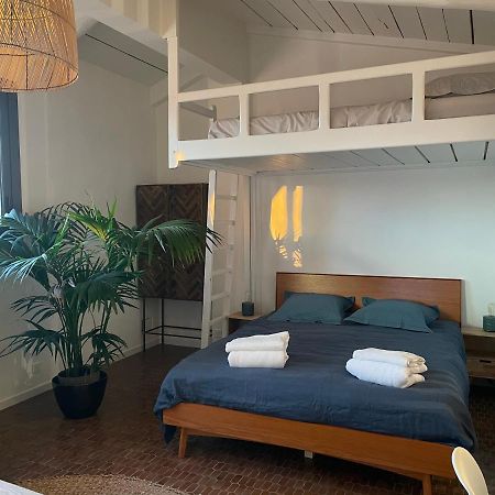 Sous Les Toits De St Tropez Apartment แซ็ง-ทรอเป ภายนอก รูปภาพ